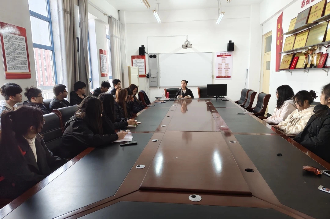 生命科學(xué)學(xué)院召開新學(xué)期學(xué)生工作會議并部署文化藝術(shù)交流活動