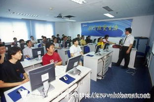 從工廠到代碼 北大青鳥華騰教育助力工人三天轉型IT，開啟人生新篇章